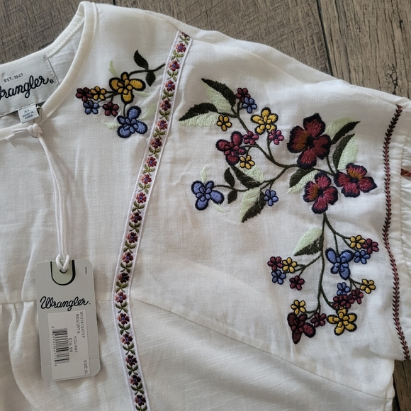 Wrangler embroidered top - Picture 9 of 9
